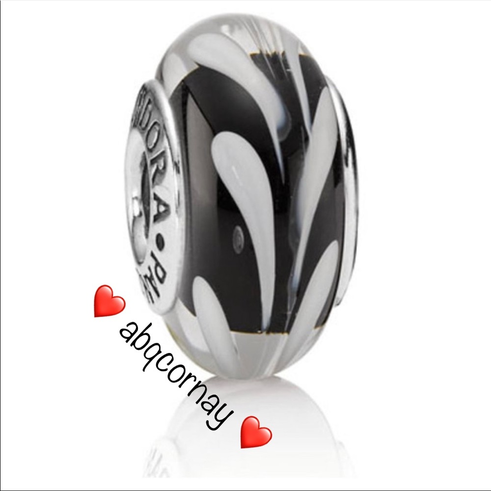 EUC Pandora 790676 Sterling Silver Black & White Swirl Murano Glass Bead